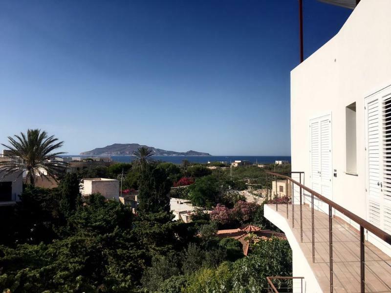 Apartamento Tra Le Nuvole Favignana Exterior foto